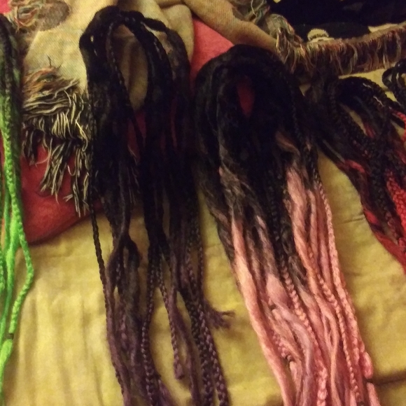 Synthetic Dreadlocks - Picture 3 of 5
